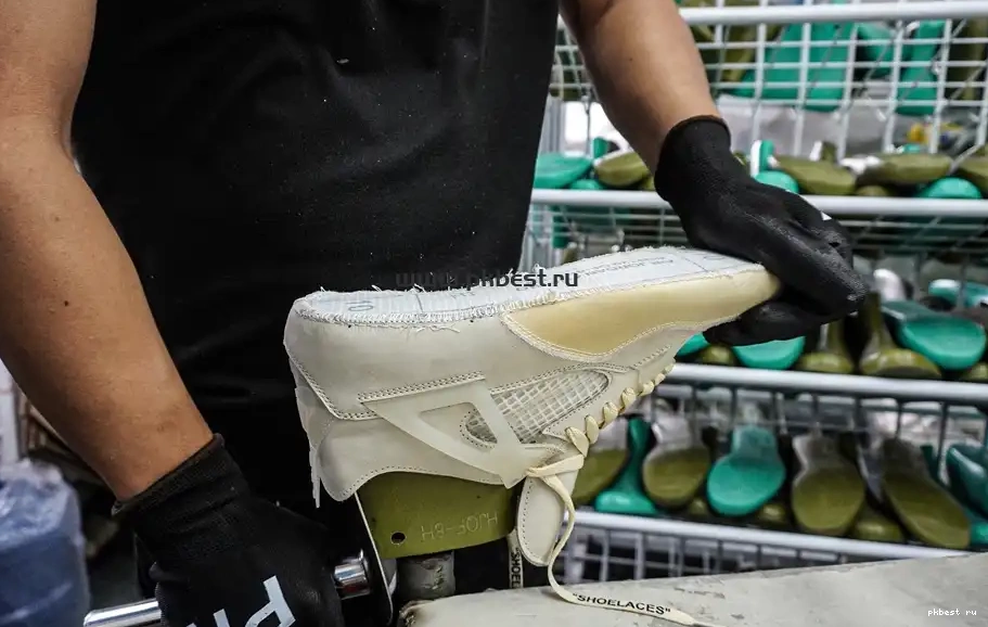 JORDAN SAIL OFF-WHITE TO READY SHIP RETRO MATERIALS RETAIL 4 0602